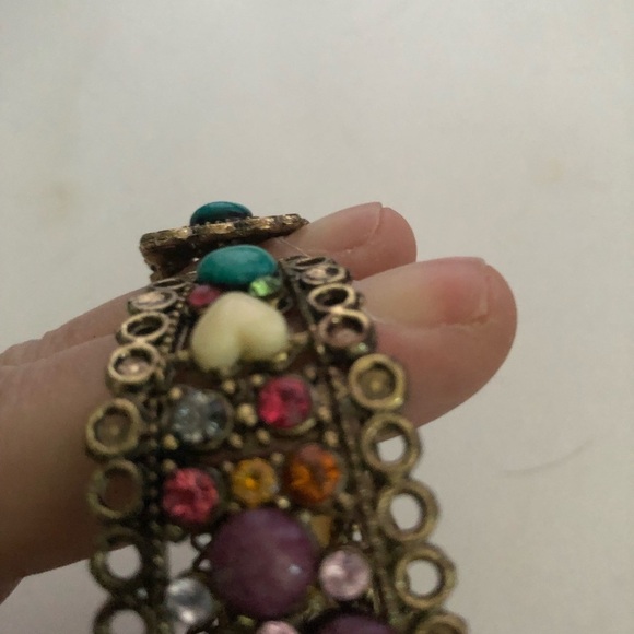 Colorful boho style rhinestones and colourful stones embedded in a gold metal. - Picture 6 of 12